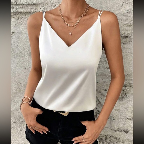 Luxe solid cami top - Picture 6 of 6